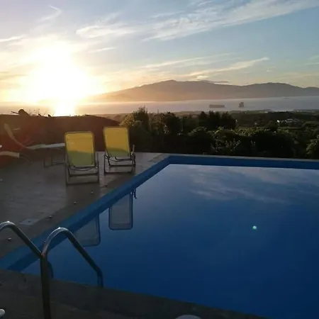 Semesterbostad Adega Da Quinta - Casa Da Gigi Madalena (Azores)