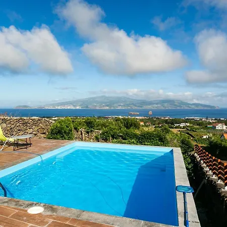 Semesterbostad Adega Da Quinta - Casa Da Gigi Madalena (Azores)