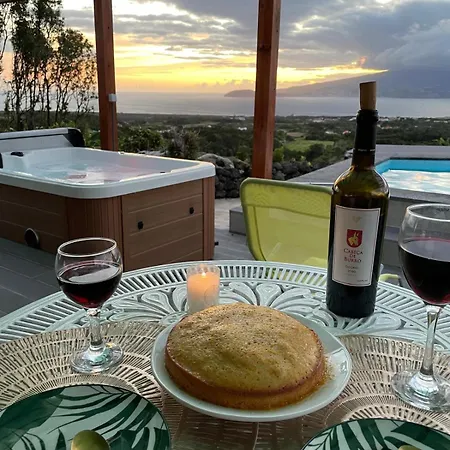 Semesterbostad Adega Da Quinta - Casa Da Gigi Madalena (Azores)