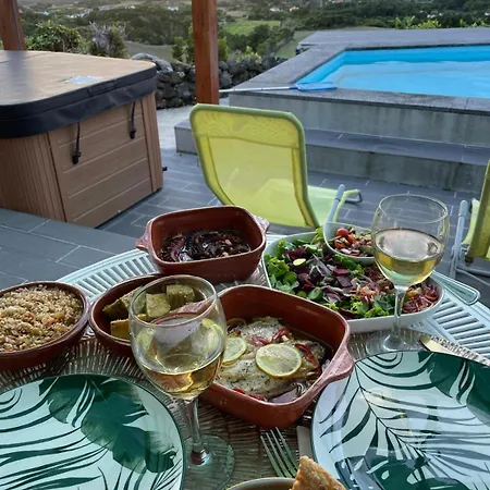Adega Da Quinta - Casa Da Gigi * Madalena (Azores)
